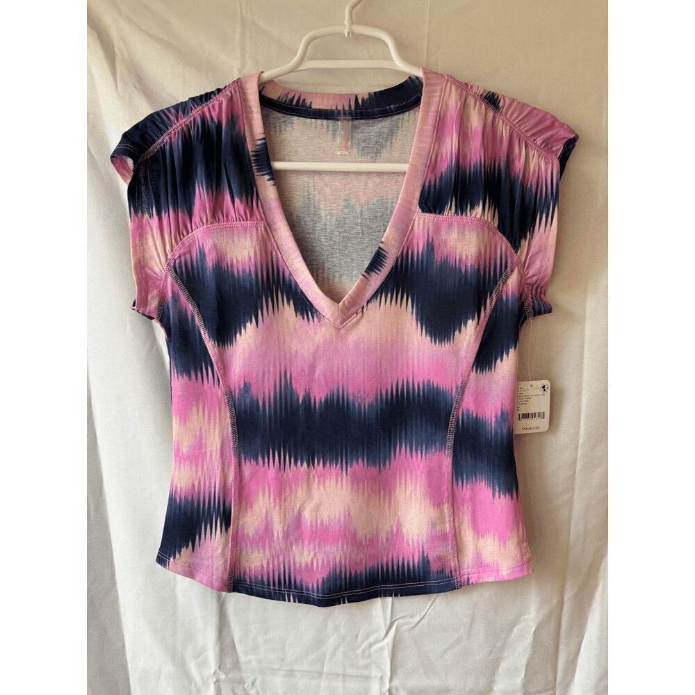 Free People Movement True North Tee Heatwave Magenta Pink Size Extra Small